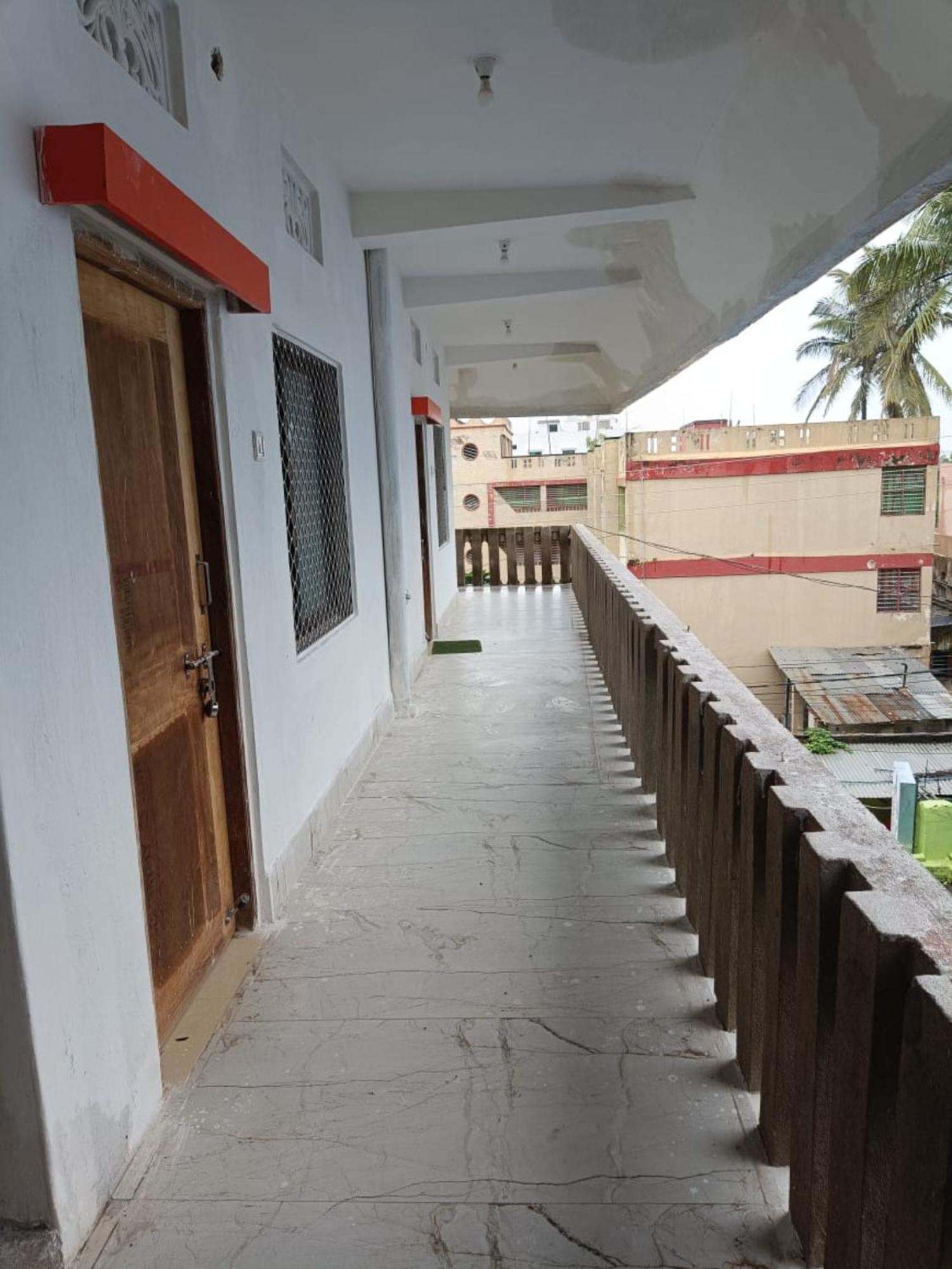 Sri Ram Guest House Puri Exterior photo